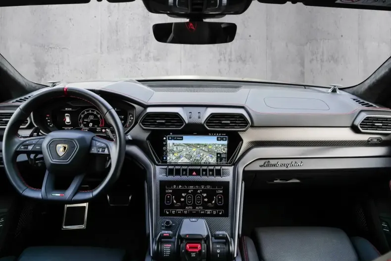 Lamborghini Urus din 2024 cu 17.770 km - oferta LAM159378 - foto 7