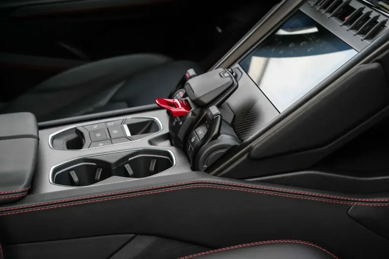 Lamborghini Urus din 2024 cu 17.770 km - oferta LAM159378 - foto 19