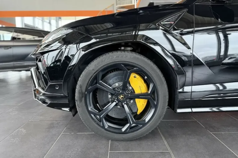 Lamborghini Urus din 2024 cu 13.740 km - oferta LAM159380 - foto 25
