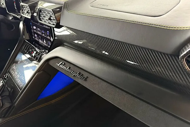 Lamborghini Urus din 2024 cu 13.740 km - oferta LAM159380 - foto 28