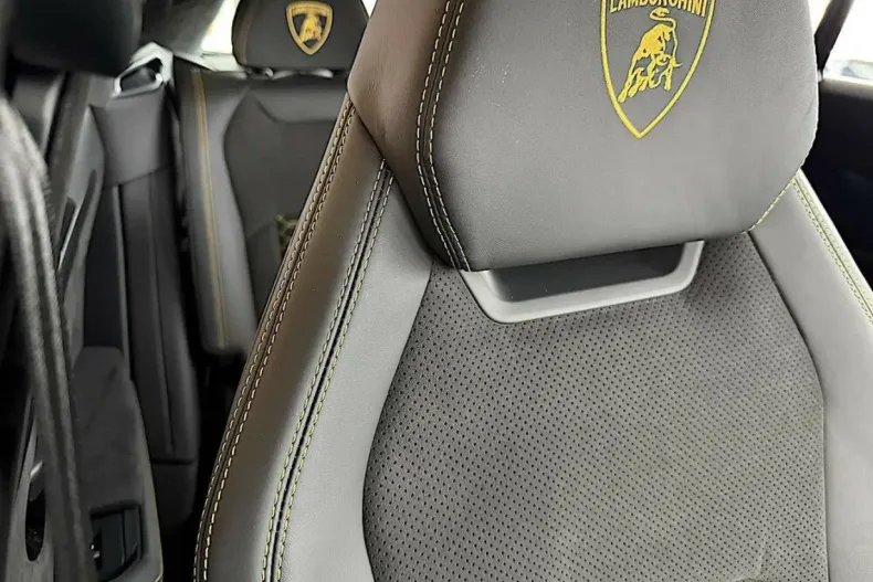 Lamborghini Urus din 2024 cu 13.740 km - oferta LAM159380 - foto 29