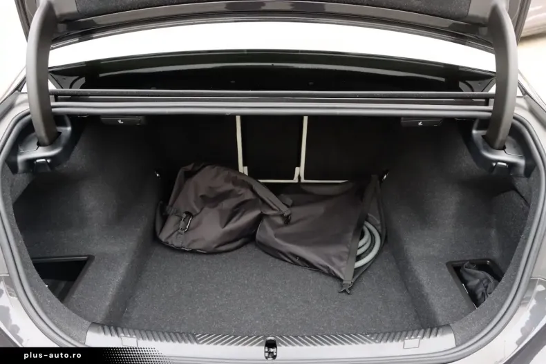 BMW 530 din 2024 cu 37.900 km - oferta BMW159382 - foto 13