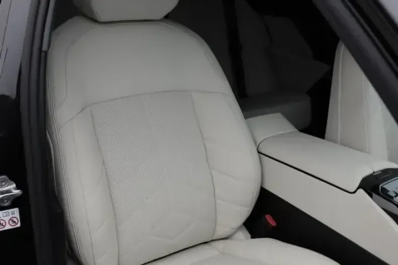 BMW 530 din 2024 cu 37.900 km - oferta BMW159382 - foto 28