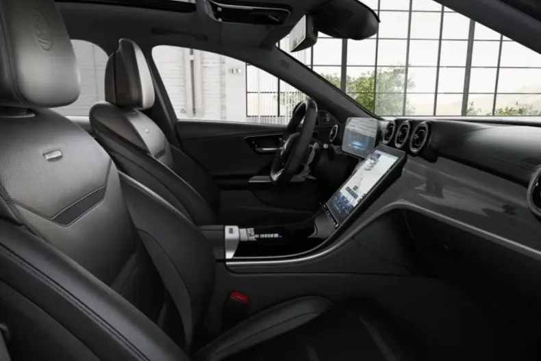 Mercedes-Benz C 63 AMG din 2024 cu 3.422 km - oferta MER159387 - foto 9