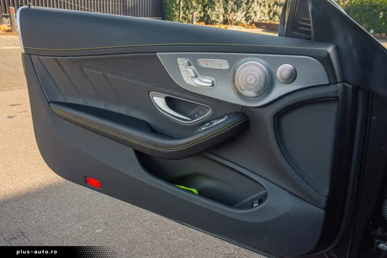 Mercedes-Benz C 63 AMG din 2023 cu 17.753 km - oferta MER159388 - foto 19