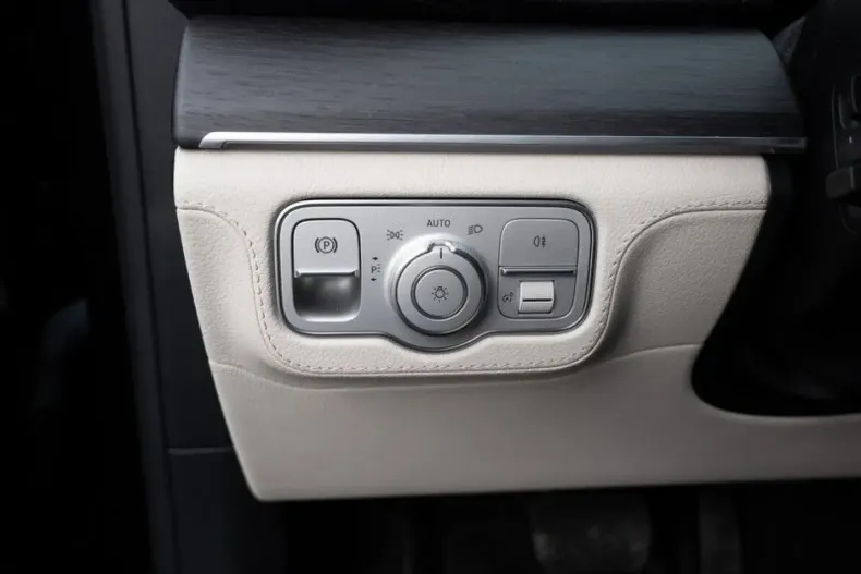 Mercedes-Benz GLE 300 din 2024 cu 14.268 km - oferta MER159402 - foto 20