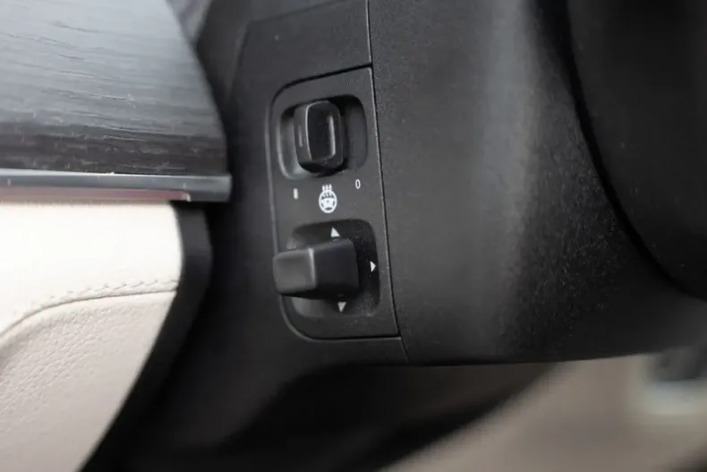 Mercedes-Benz GLE 300 din 2024 cu 14.268 km - oferta MER159402 - foto 21