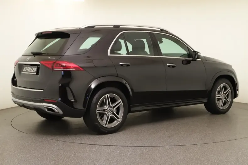 Mercedes-Benz GLE 300 din 2024 cu 29.300 km - oferta MER159408 - foto 3