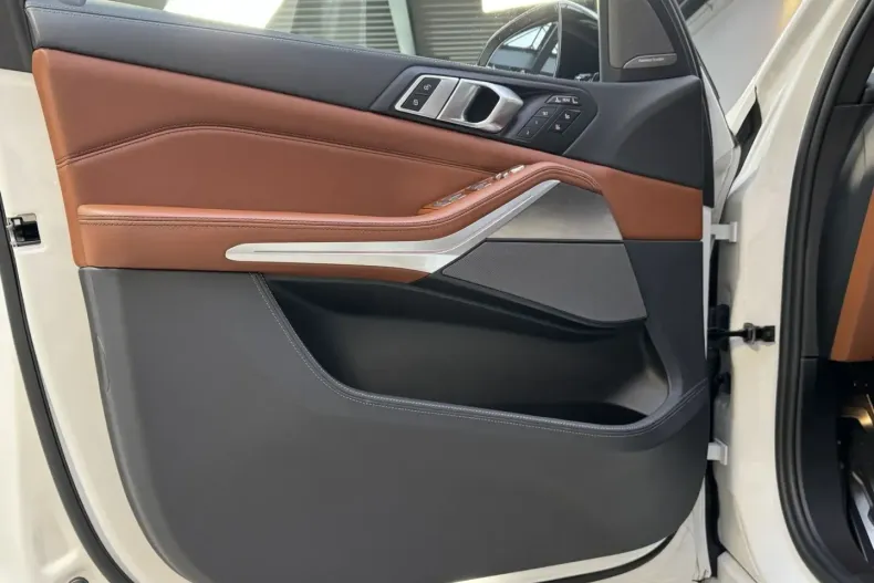 BMW X7 din 2023 cu 55.800 km - oferta BMW159412 - foto 18