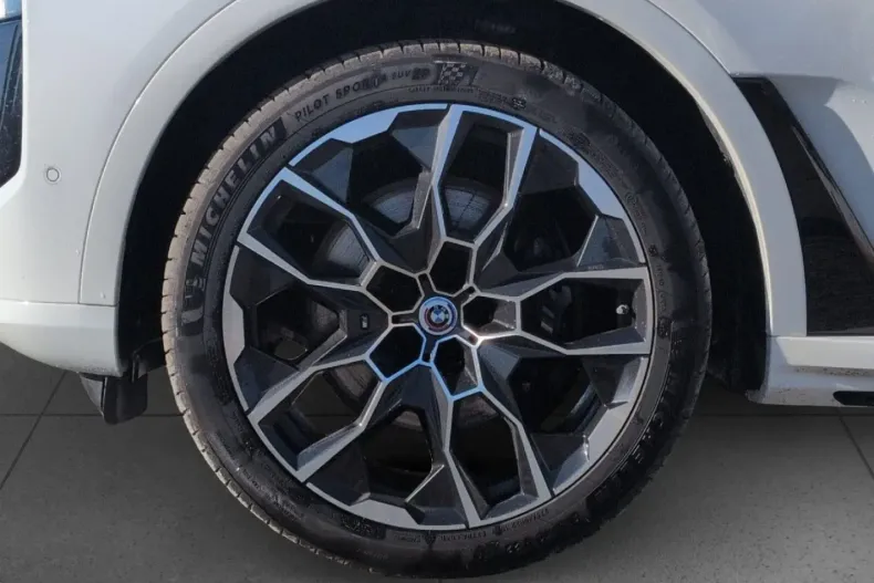 BMW X7 din 2023 cu 66.177 km - oferta BMW159413 - foto 13