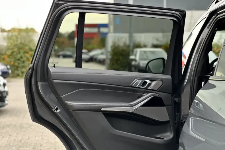 BMW X7 din 2023 cu 62.200 km - oferta BMW159416 - foto 16