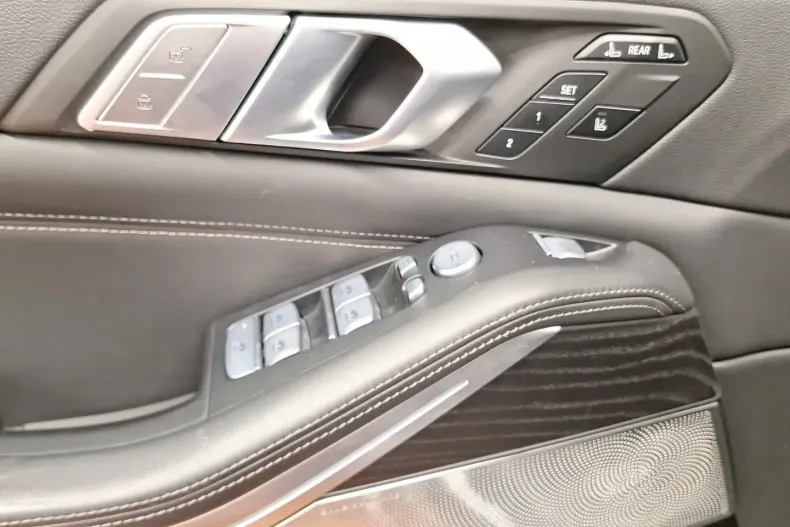 BMW X7 din 2021 cu 71.581 km - oferta BMW159419 - foto 16