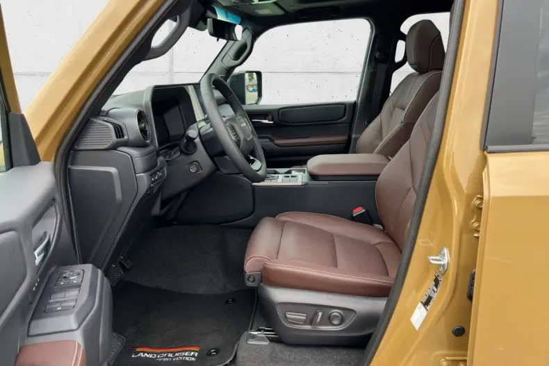 Toyota Land Cruiser din 2024 cu 17.000 km - oferta TOY159423 - foto 7