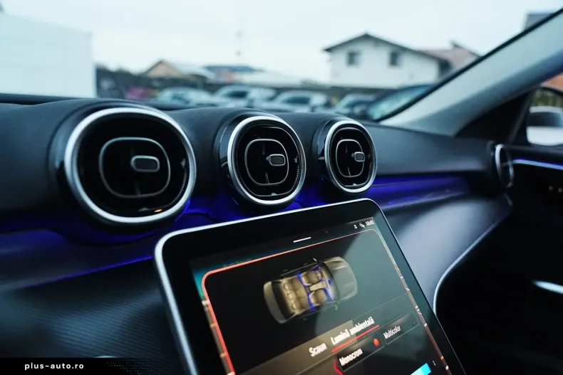 Mercedes-Benz C 300 din 2023 cu 23.700 km - oferta MER159426 - foto 12