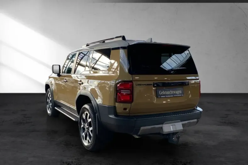 Toyota Land Cruiser din 2025 cu 10.250 km - oferta TOY159427 - foto 4