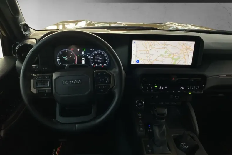 Toyota Land Cruiser din 2025 cu 10.250 km - oferta TOY159427 - foto 8