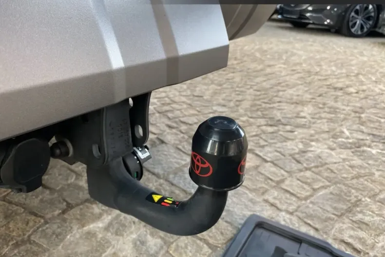 Toyota Land Cruiser din 2025 cu 10.250 km - oferta TOY159427 - foto 14