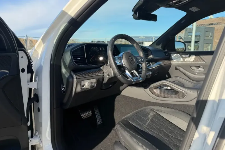 Mercedes-Benz GLS 63 din 2023 cu 25.000 km - oferta MER159430 - foto 15