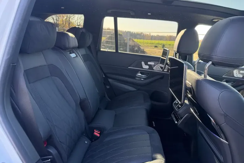 Mercedes-Benz GLS 63 din 2023 cu 25.000 km - oferta MER159430 - foto 23