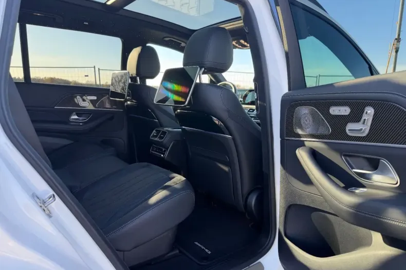 Mercedes-Benz GLS 63 din 2023 cu 25.000 km - oferta MER159430 - foto 24