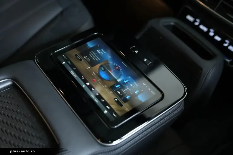 Mercedes-Benz GLS 63 din 2025 cu 10.000 km - oferta MER159433 - foto 25