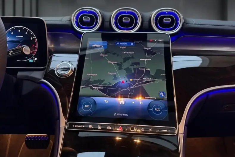 Mercedes-Benz GLC 200 din 2024 cu 1.146 km - oferta MER159438 - foto 13