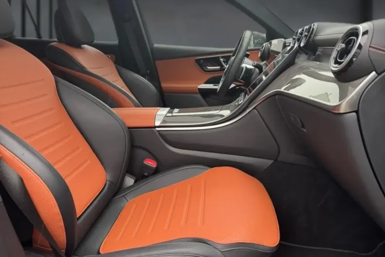 Mercedes-Benz GLC 300 din 2023 cu 20.900 km - oferta MER159440 - foto 5