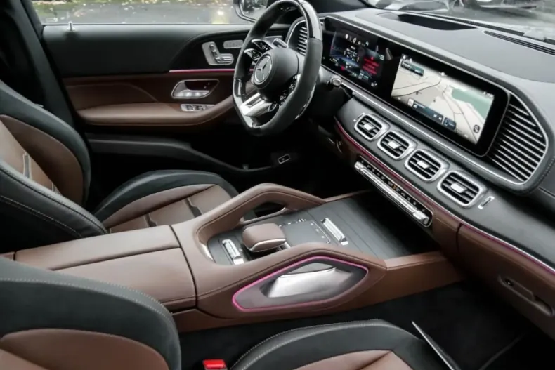 Mercedes-Benz GLS 63 din 2024 cu 23.370 km - oferta MER159444 - foto 3