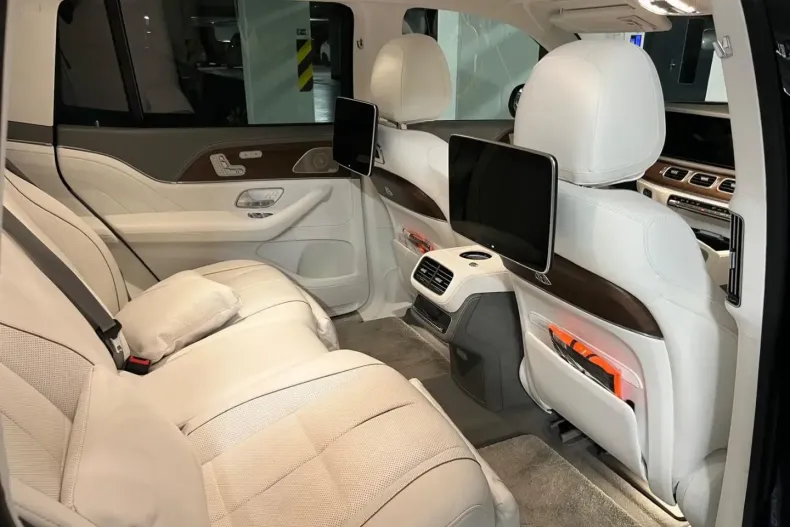 Mercedes-Benz GLS 600 din 2022 cu 55.000 km - oferta MER159447 - foto 17