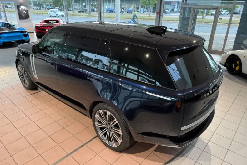 Land Rover Range Rover din 2023 cu 18.050 km - oferta LAN159454 - foto 7