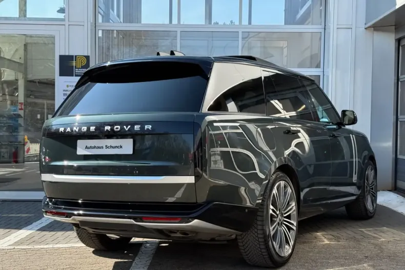 Land Rover Range Rover din 2023 cu 35.112 km - oferta LAN159455 - foto 4