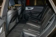 Audi Q8 din 2025 cu 27.375 km - oferta AUD159460 - foto 12