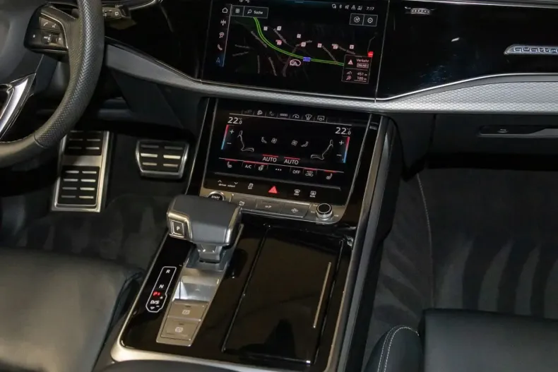 Audi Q8 din 2025 cu 27.375 km - oferta AUD159460 - foto 17