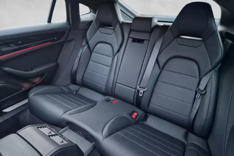 Porsche Panamera din 2024 cu 15.306 km - oferta POR159479 - foto 17