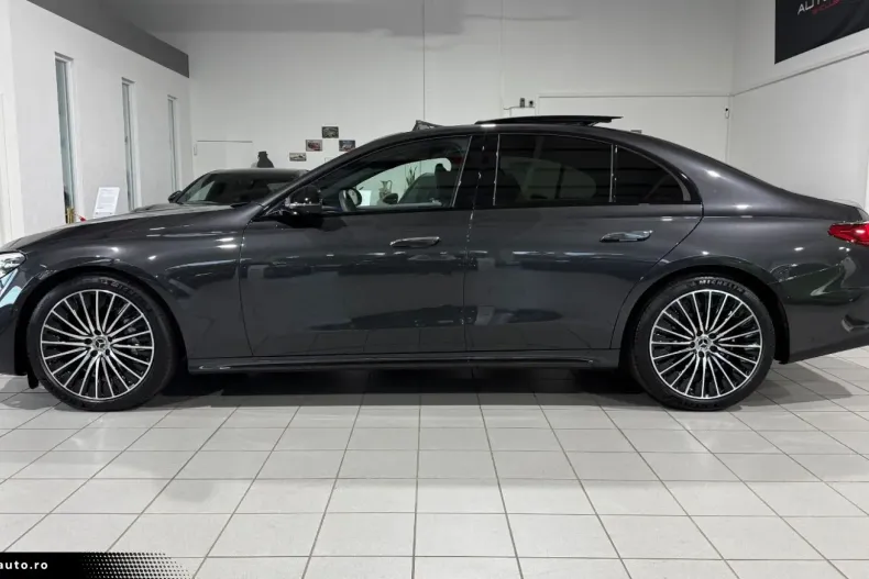 Mercedes-Benz E 220 din 2024 cu 13.000 km - oferta MER159482 - foto 2
