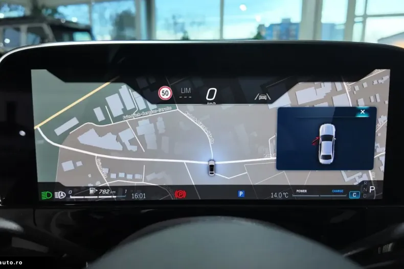 Mercedes-Benz E 220 din 2024 cu 13.000 km - oferta MER159482 - foto 21