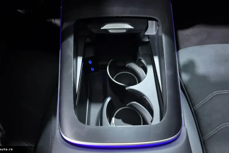 Mercedes-Benz E 220 din 2024 cu 13.000 km - oferta MER159482 - foto 33