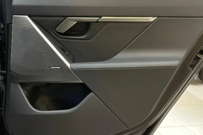 BMW 550 din 2024 cu 23.700 km - oferta BMW159484 - foto 23