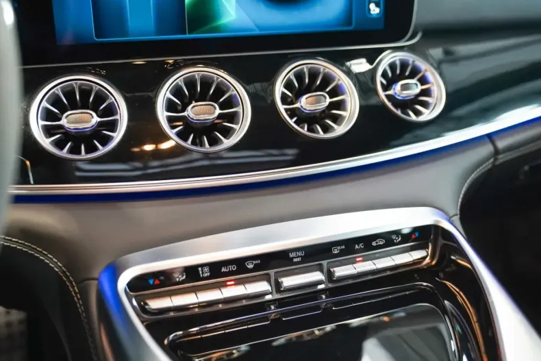 Mercedes-Benz AMG GT din 2024 cu 4.861 km - oferta MER159488 - foto 28