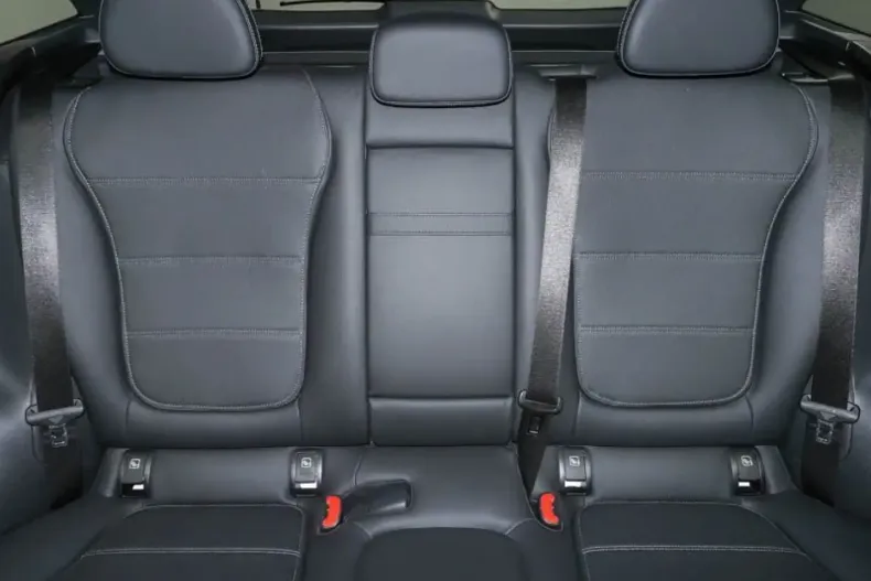 Mercedes-Benz GLC 300 din 2024 cu 25.839 km - oferta MER159497 - foto 9