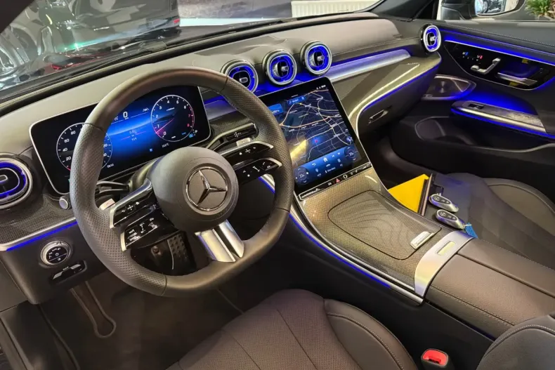 Mercedes-Benz CLE 200 din 2025 cu 919 km - oferta MER159499 - foto 10