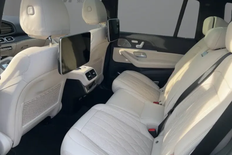 Mercedes-Benz GLS 63 din 2023 cu 39.870 km - oferta MER159505 - foto 7