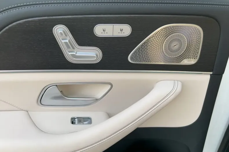 Mercedes-Benz GLS 63 din 2023 cu 39.870 km - oferta MER159505 - foto 12