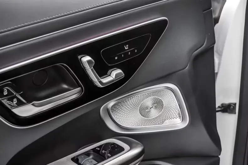 Mercedes-Benz CLE 200 din 2025 cu 8.500 km - oferta MER159506 - foto 15