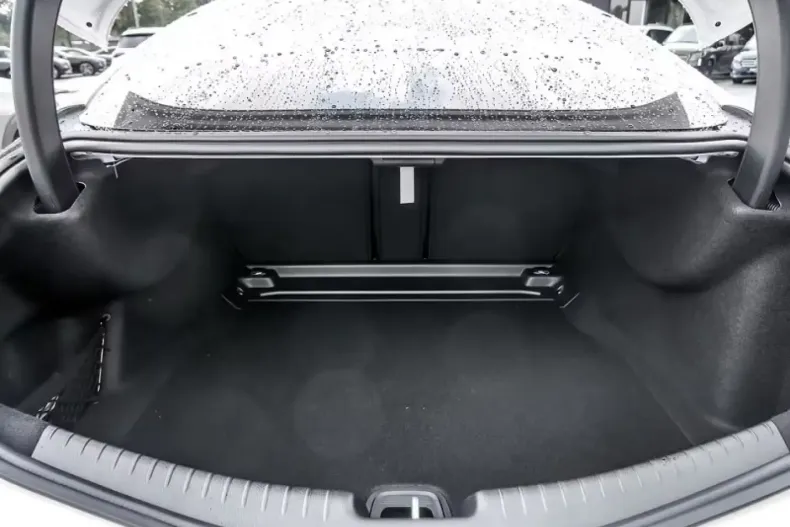 Mercedes-Benz CLE 200 din 2025 cu 8.500 km - oferta MER159506 - foto 18