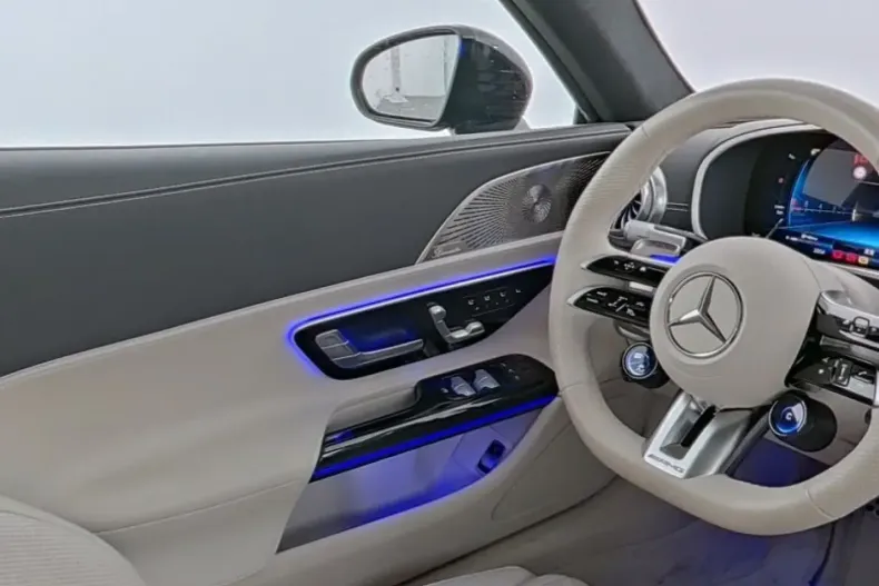 Mercedes-Benz SL 43 AMG din 2024 cu 14.400 km - oferta MER159511 - foto 7