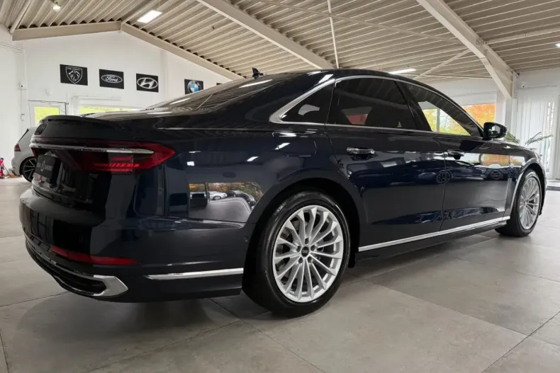 Audi A8 din 2023 cu 77.950 km - oferta AUD159512 - foto 2