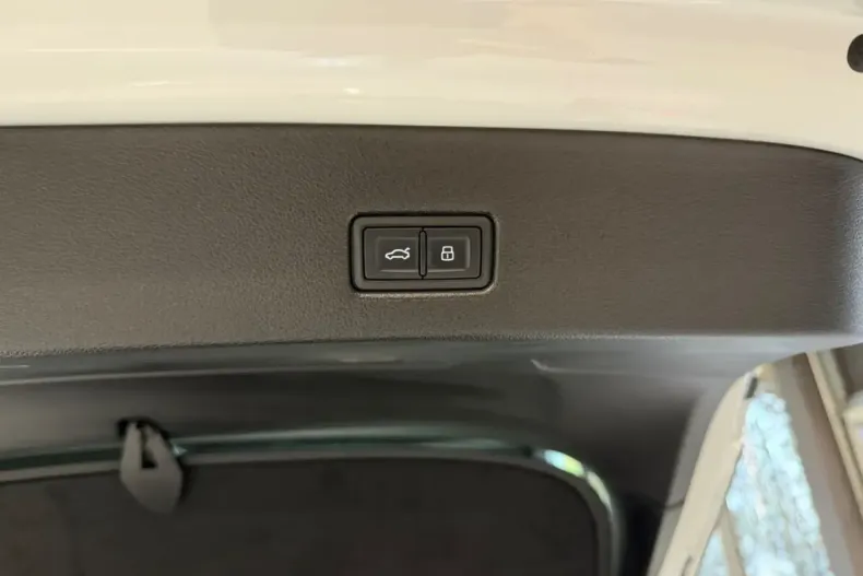 Audi RS7 din 2024 cu 19.262 km - oferta AUD159513 - foto 26