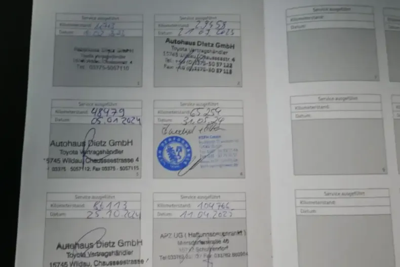 Toyota Hilux din 2022 cu 118.421 km - oferta TOY159518 - foto 14