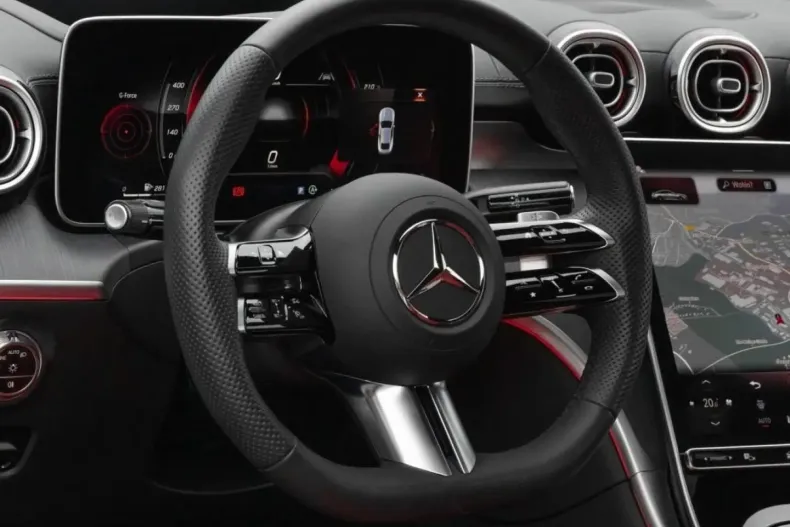 Mercedes-Benz CLE 300 din 2024 cu 4.214 km - oferta MER159519 - foto 9